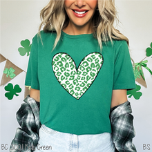 Load image into Gallery viewer, Green Glitter Leopard Heart #BS1133
