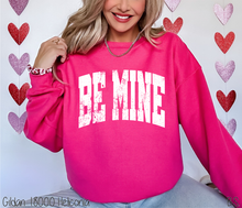 Load image into Gallery viewer, Arched Distressed Be Mine #BS8796
