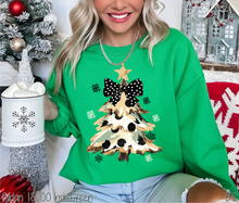 Load image into Gallery viewer, Camo Coquette Faux Glitter Tree #BS8648
