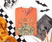 Load image into Gallery viewer, Camo Coquette Pumpkin #BS8370

