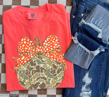 Load image into Gallery viewer, Camo Coquette Pumpkin #BS8370
