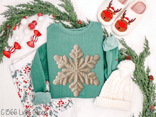 Load image into Gallery viewer, Chunky Faux Yarn Snowflake #BS8725
