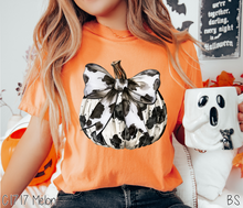 Load image into Gallery viewer, Cowhide Coquette Pumpkin #BS7277
