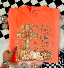 Load image into Gallery viewer, Cross Pumpkin Give Thanks Lord #BS8504
