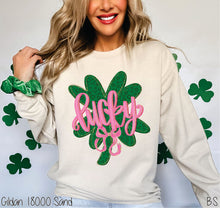 Load image into Gallery viewer, Faux Glitter Lucky Bow Clover #BS8957
