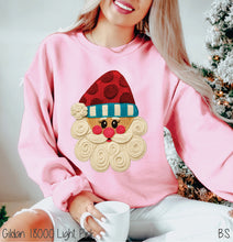 Load image into Gallery viewer, Faux Yarn Crochet Santa #BS8647
