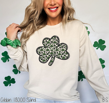 Load image into Gallery viewer, Four Leaf Clover Full Color #BS2704
