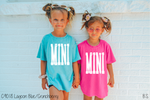 Load image into Gallery viewer, Mini Tall Distressed #BS8082
