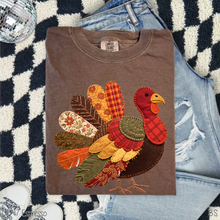 Load image into Gallery viewer, Patchwork Turkey Quilt #BS8509
