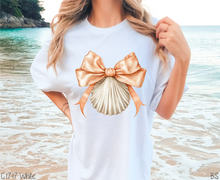 Load image into Gallery viewer, Peach Coquette Bow Seashell #BS8122
