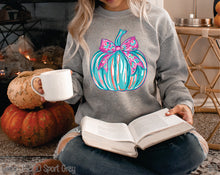 Load image into Gallery viewer, Pink And Teal Preppy Pumpkin #BS7220
