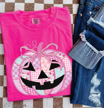 Load image into Gallery viewer, Preppy Floral Pink Pumpkin #BS8388 *8/17 PRINTS ON ORDER AND POSTED FOR PURCHASE BEFORE ARRIVAL
