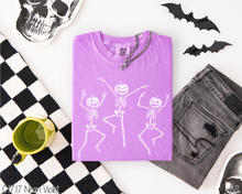 Load image into Gallery viewer, Pumpkin Head Dancing Skeletons #BS8404
