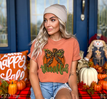 Load image into Gallery viewer, Thankful Faux Yarn Pumpkin #BS8618
