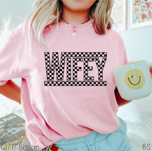 Load image into Gallery viewer, Wifey Checkered Outline #BS5570
