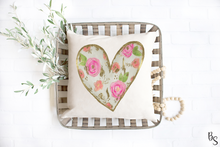 Load image into Gallery viewer, Floral Hand Drawn Heart #BS2741
